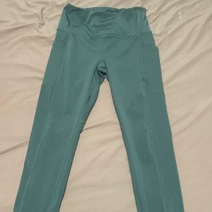 greenish blue leggings